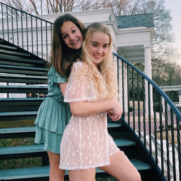 Meet your Posher, Lucy - Picture 1 of 1